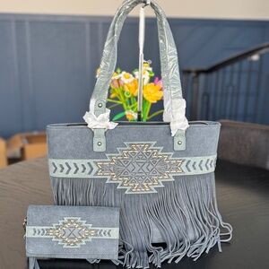 Trinity Ranch Aztec Tooled Fringe Concealed Carry Tote + Wallet Navy